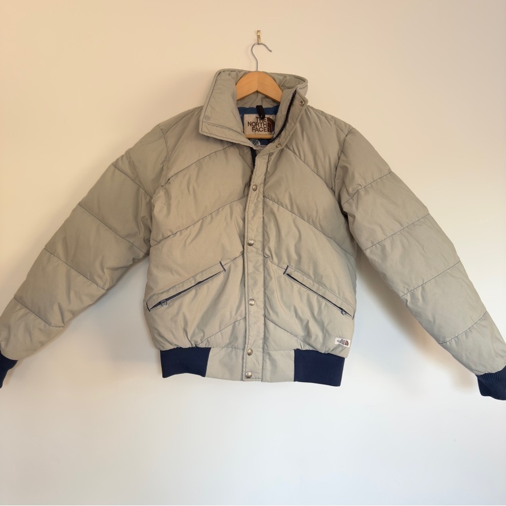 The North Face Vintage Puffer Jacket Size: M